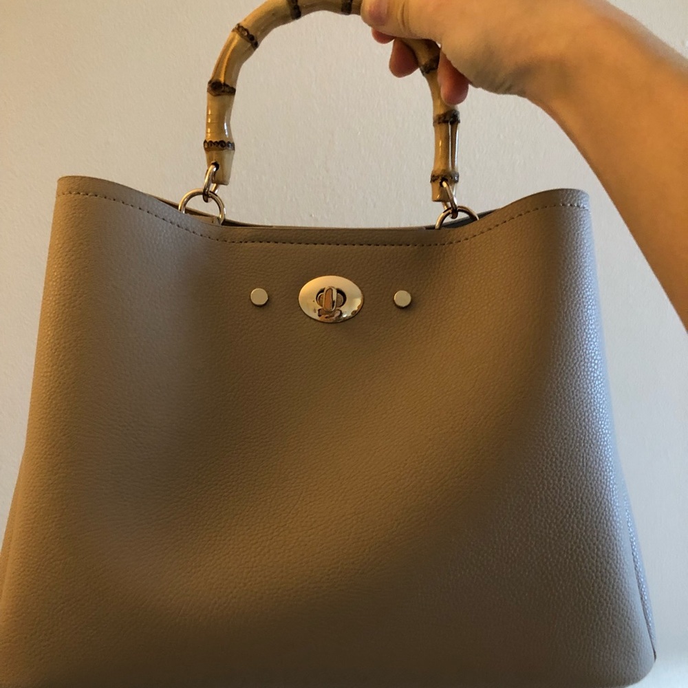 Cream beige purse bag with bamboo handle